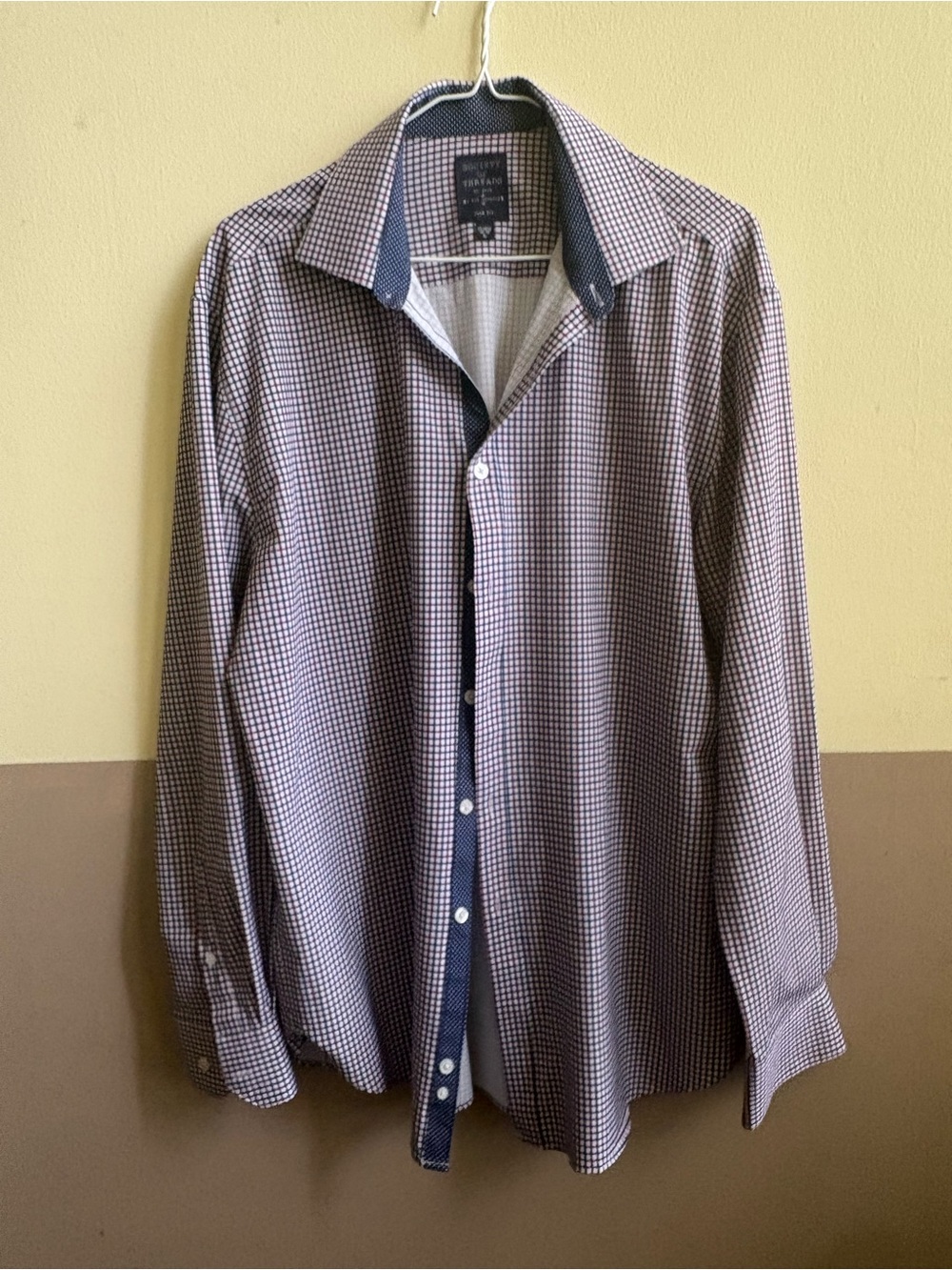 Society Of Threads Small-Check Dress Shirt in Navy & White